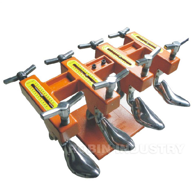 Shoe sales stretching machine